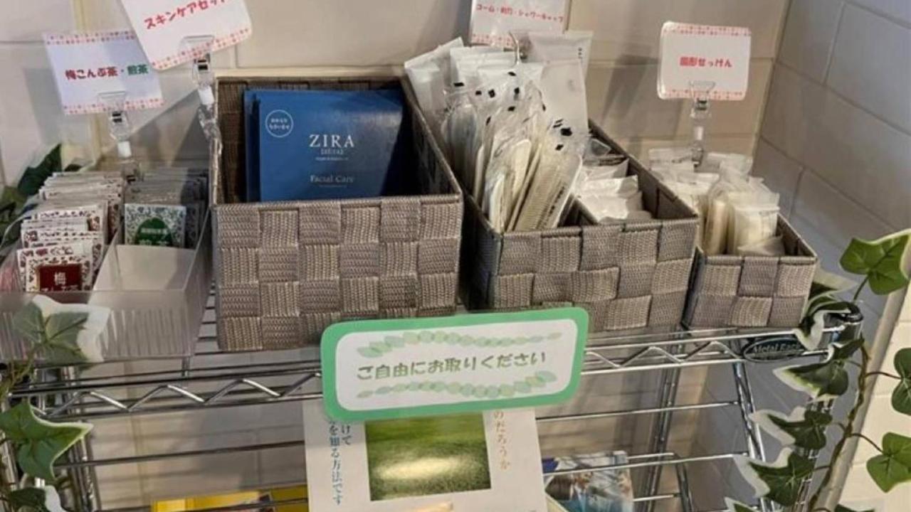 Toyoko Inn Nishitetsu Kurume Eki Higashi Guchi Esterno foto