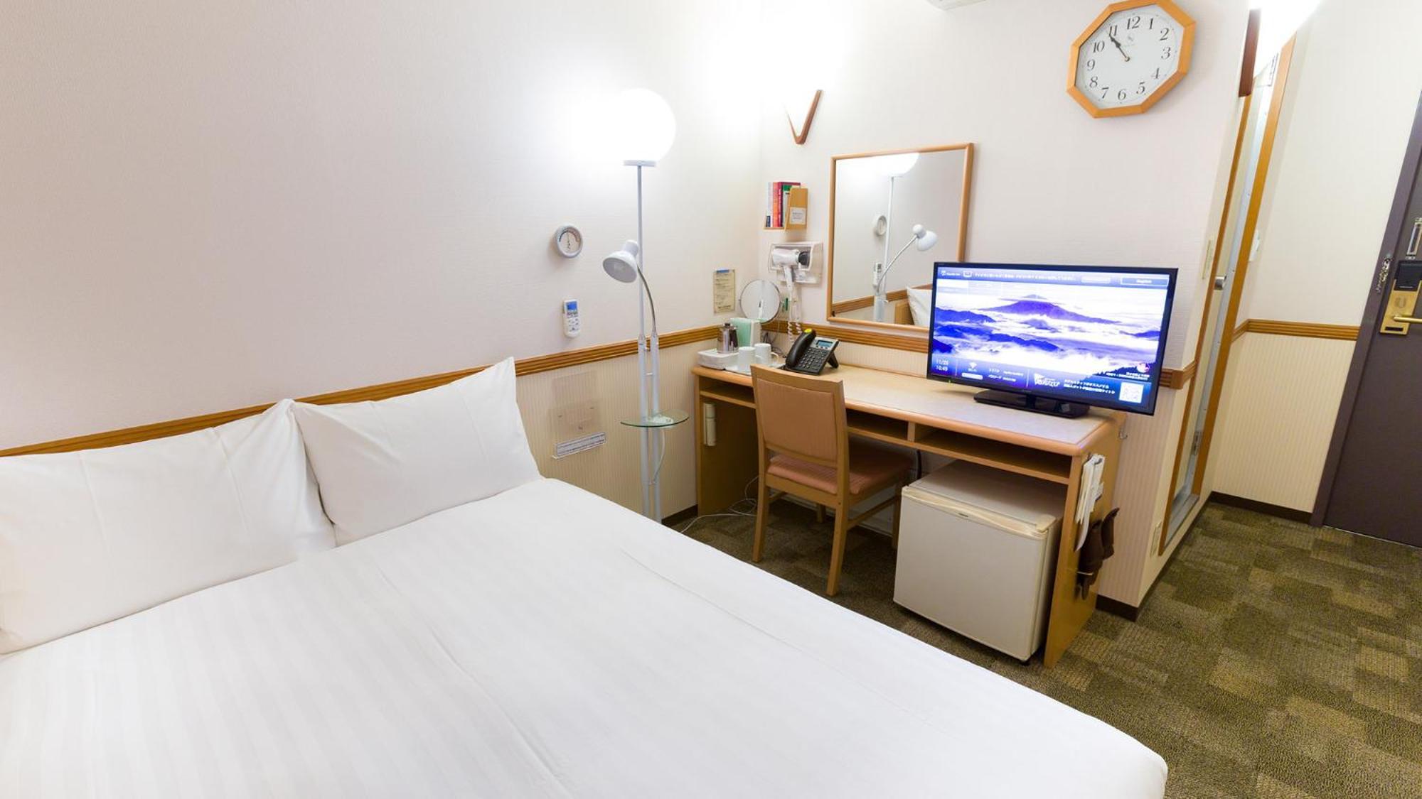 Toyoko Inn Nishitetsu Kurume Eki Higashi Guchi Camera foto