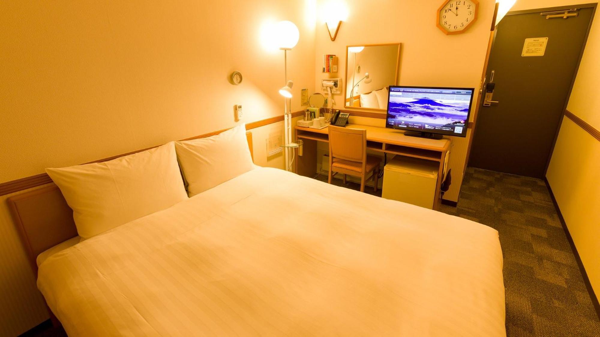Toyoko Inn Nishitetsu Kurume Eki Higashi Guchi Camera foto