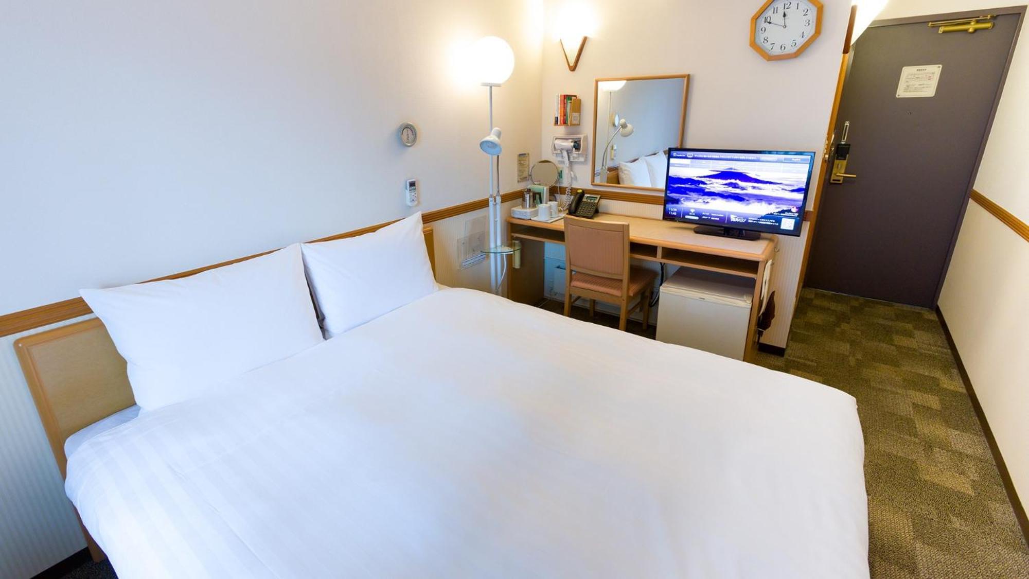 Toyoko Inn Nishitetsu Kurume Eki Higashi Guchi Camera foto