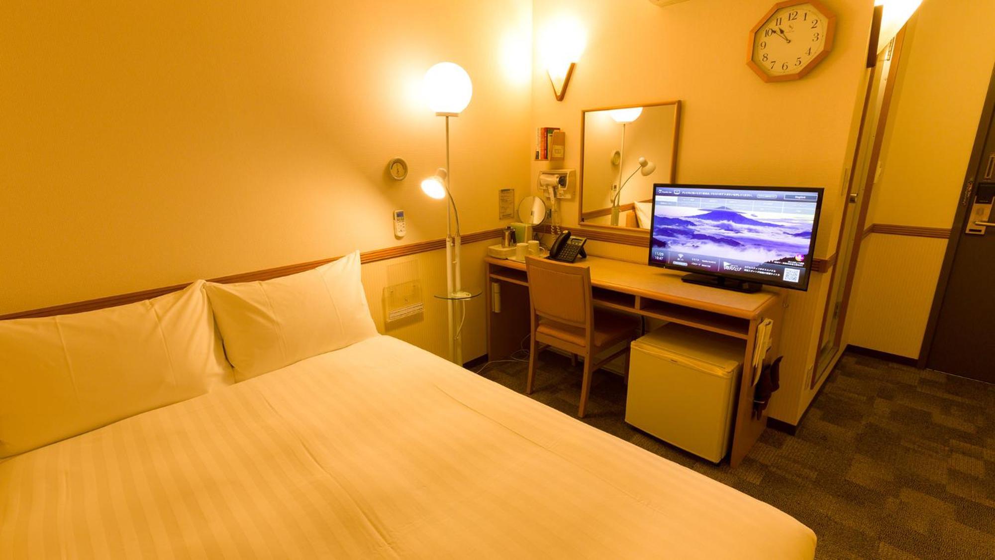 Toyoko Inn Nishitetsu Kurume Eki Higashi Guchi Camera foto