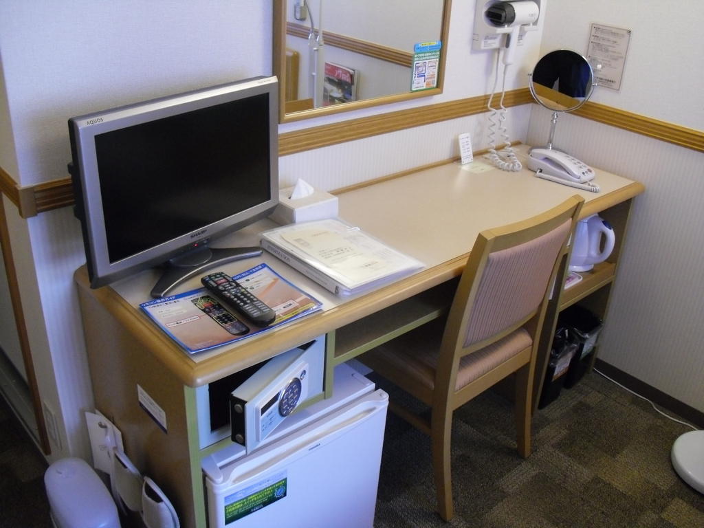 Toyoko Inn Nishitetsu Kurume Eki Higashi Guchi Esterno foto
