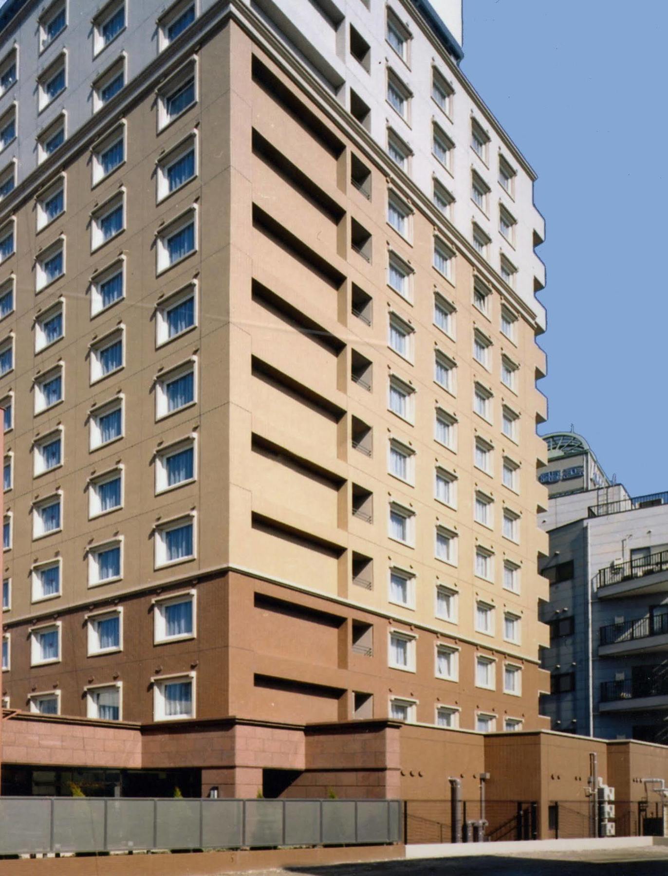 Toyoko Inn Nishitetsu Kurume Eki Higashi Guchi Esterno foto